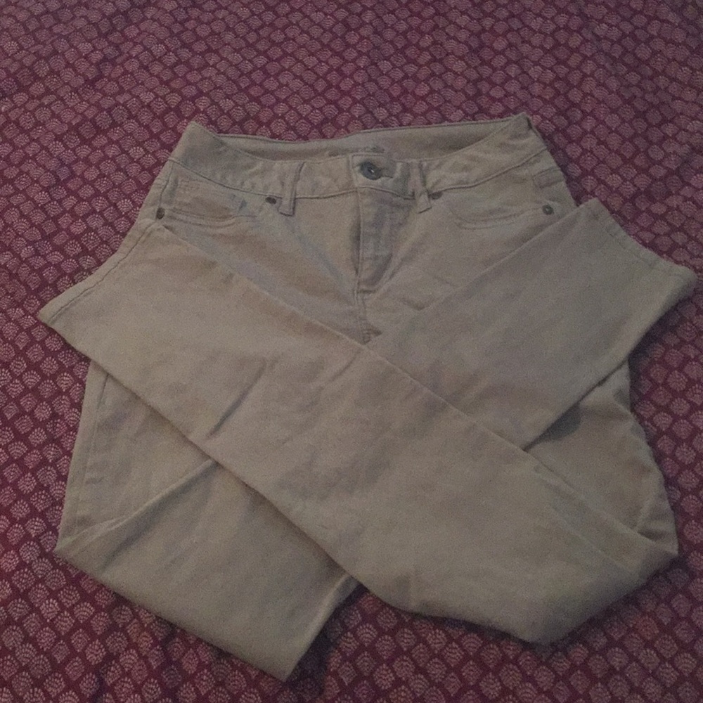 👉BOGO Free👈 Light Grey Maurice’s Skinny Pants